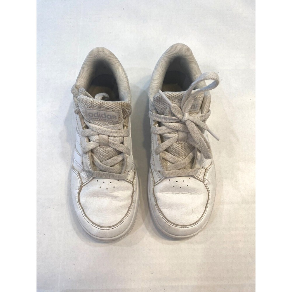 Adidas White Classic Youth Size 3 Sneaker Shoe